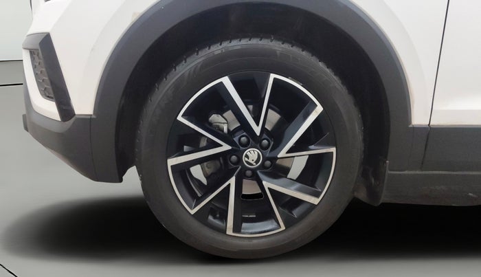 2023 Skoda KUSHAQ  MONTE CARLO 1.0L TSI MT, Petrol, Manual, 22,401 km, Left Front Wheel