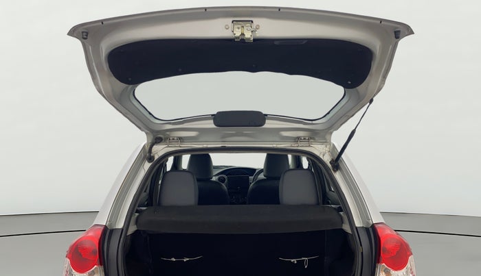 2013 Toyota Etios Liva GD, Diesel, Manual, 73,545 km, Boot Door Open