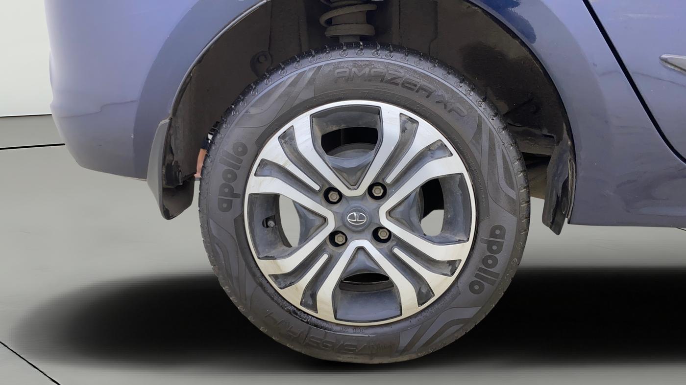 2024 Tata TIGOR XZA Plus iCNG , CNG, Automatic, 10,554 km, Right Rear Wheel
