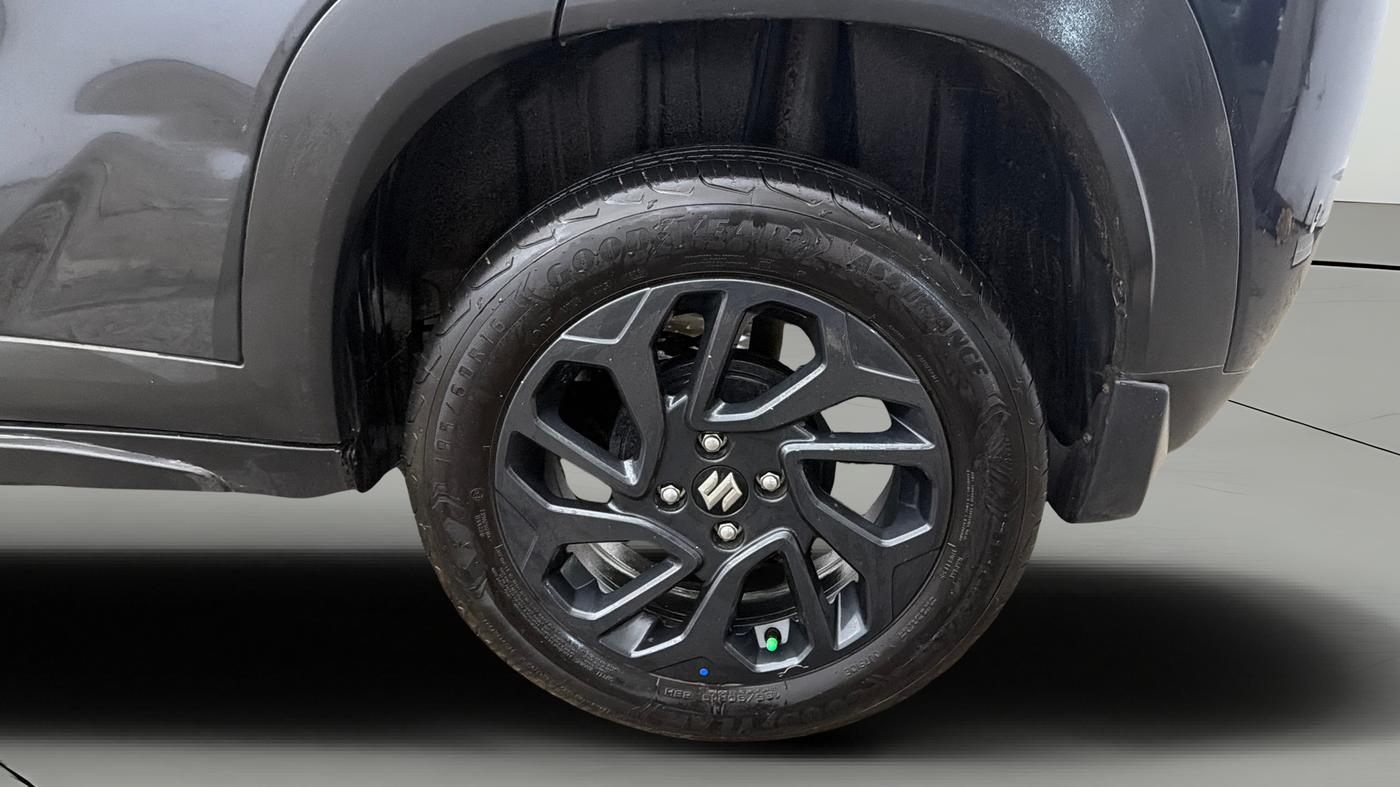 2025 Maruti FRONX DELTA PLUS 1.2L AGS, Petrol, Automatic, 23,439 km, Left Rear Wheel