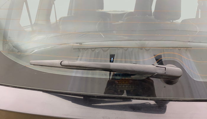 2022 Maruti XL6 ZETA AT, Petrol, Automatic, 23,299 km, Rear Wiper