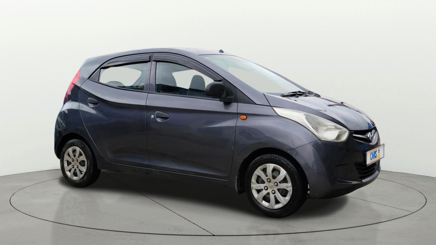 2017 Hyundai Eon MAGNA +, Petrol, Manual, 33,993 km, Right Front Diagonal