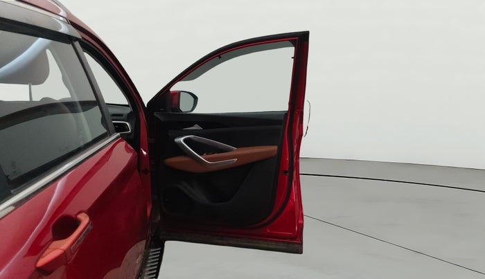 2021 MG HECTOR PLUS SHARP 1.5 PETROL TURBO CVT 6-STR, Petrol, Automatic, 29,432 km, RHS Front Door