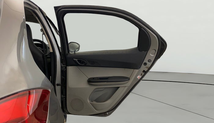 2018 Tata Tiago XM PETROL, Petrol, Manual, 43,885 km, RHS Rear Door