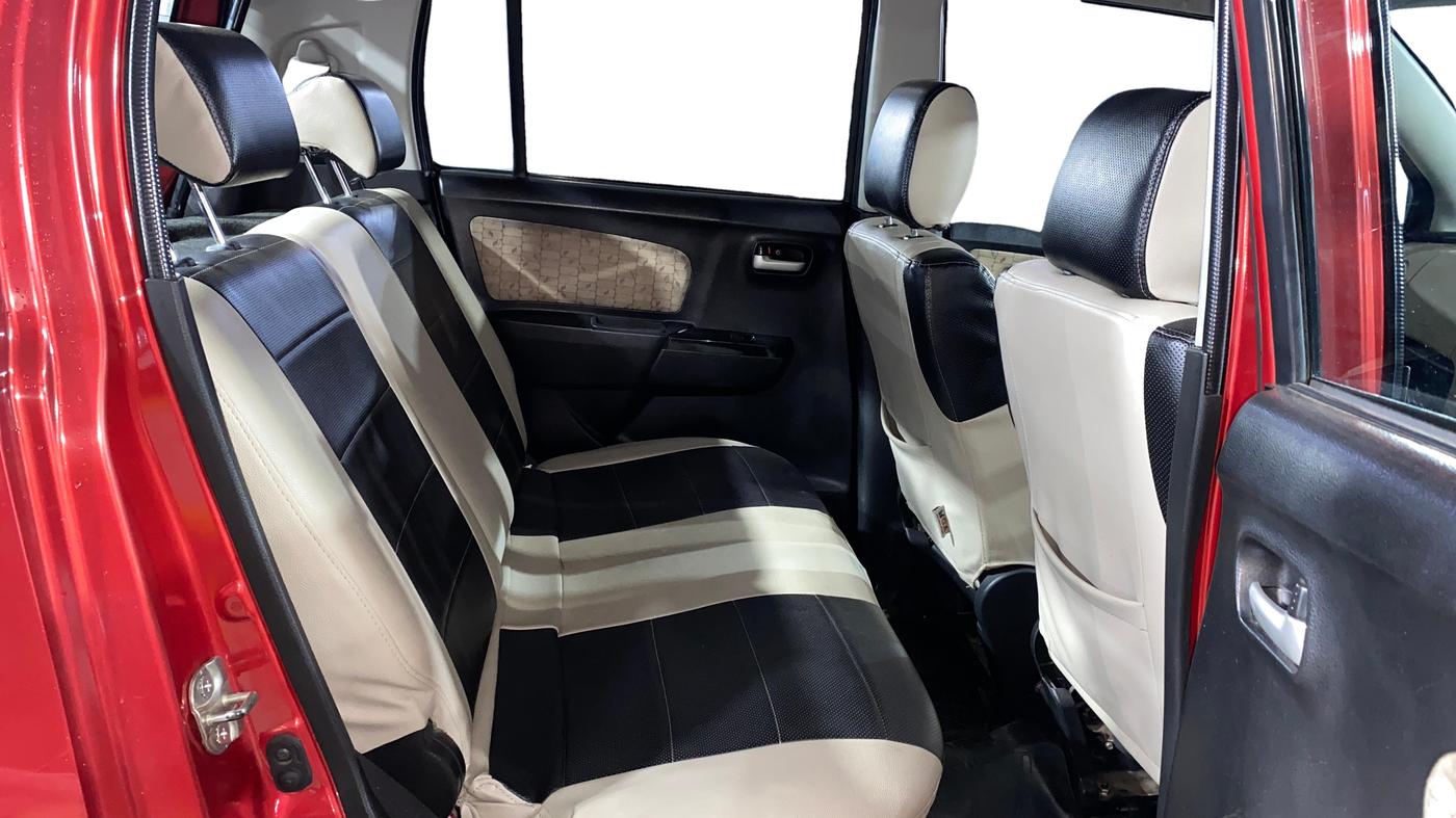 2018 Maruti Wagon R 1.0 VXI, Petrol, Manual, 31,059 km, Right Side Rear Door Cabin