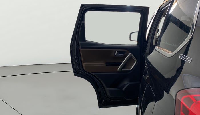 2023 Mahindra SCORPIO-N Z8 PETROL AT 7 STR, Petrol, Automatic, 7,472 km, LHS Rear Door