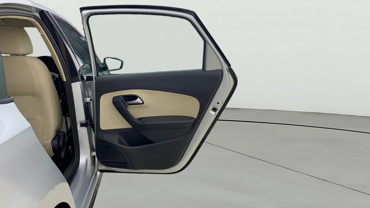 2022 Volkswagen Vento HIGHLINE PLUS 1.0L TSI AT, Petrol, Automatic, 83,459 km, RHS Rear Door