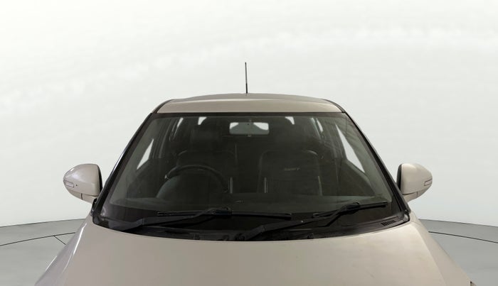 2017 Maruti Swift VXI, CNG, Manual, 59,149 km, Front Windshield