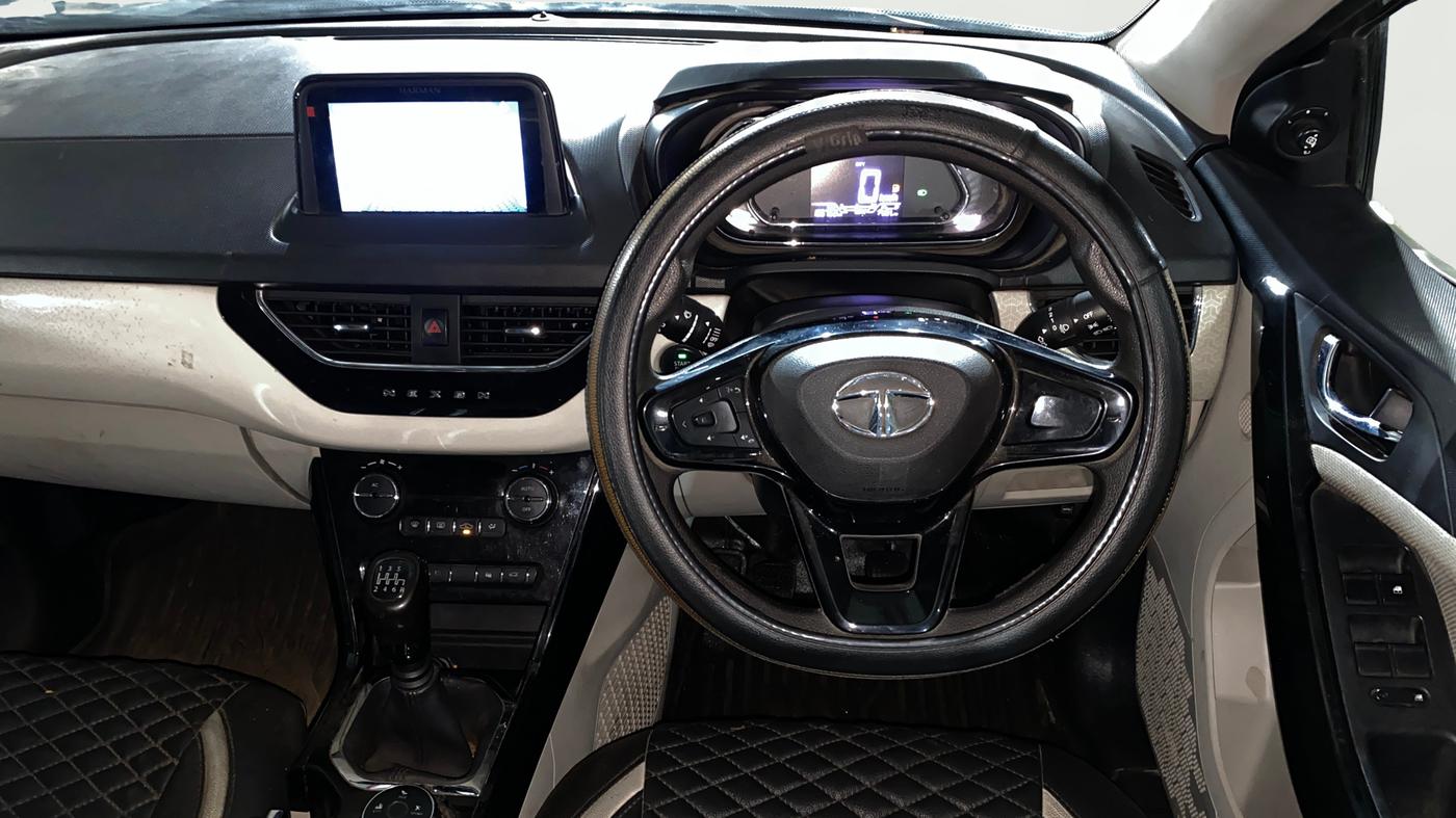 2022 Tata NEXON XZ PLUS PETROL, CNG, Manual, 1,05,744 km, Steering Wheel Close Up