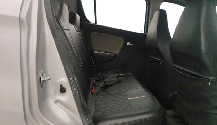 2016 Maruti Alto K10 VXI, Petrol, Manual, 77,388 km, Right Side Rear Door Cabin