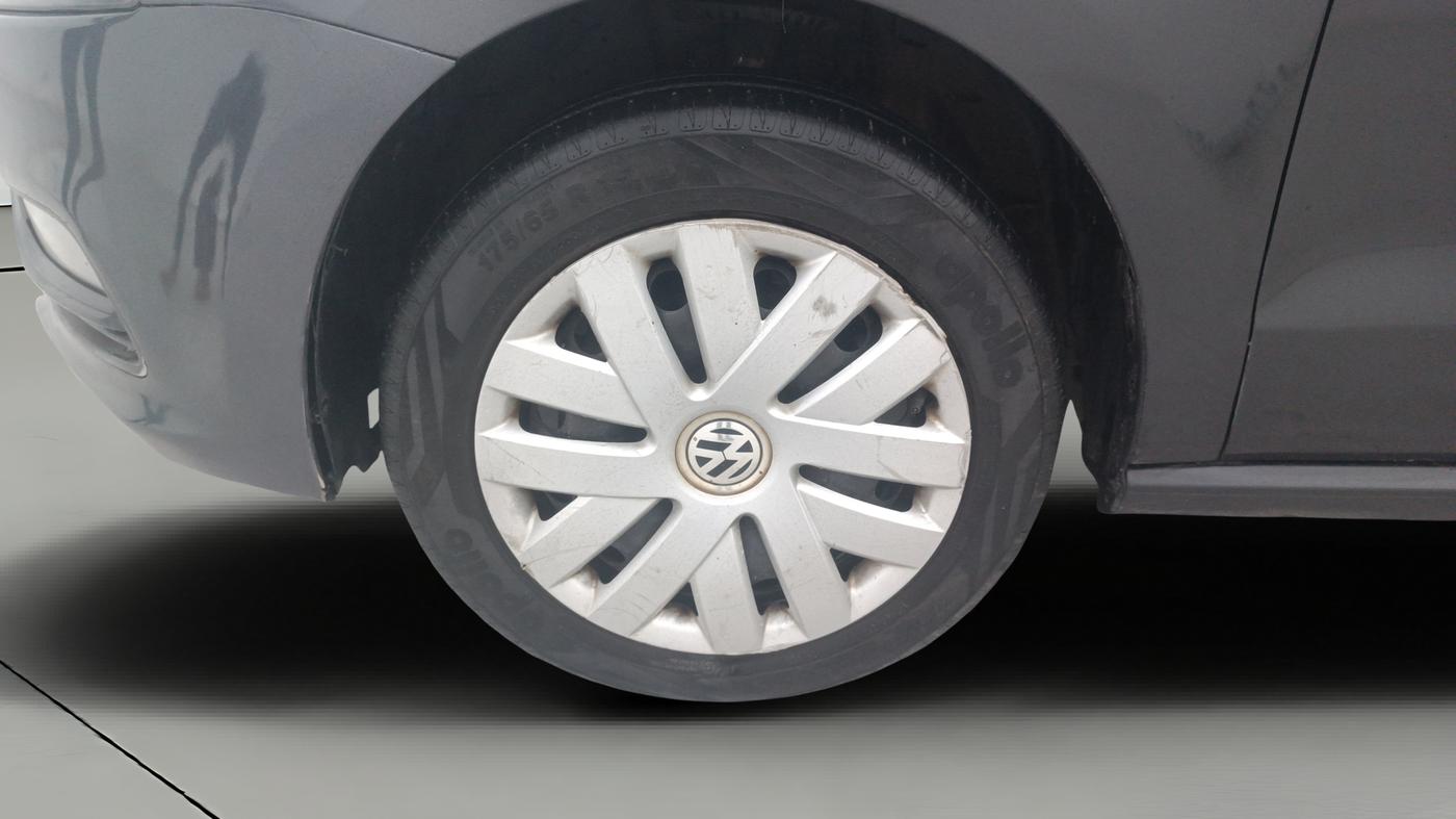 2015 Volkswagen Polo COMFORTLINE 1.2 Diesel, Diesel, Manual, 77,067 km, Left Front Wheel