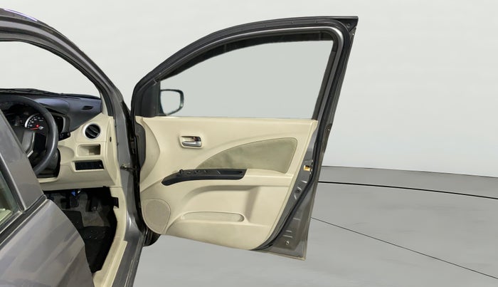 2018 Maruti Celerio ZXI, Petrol, Manual, 76,332 km, RHS Front Door