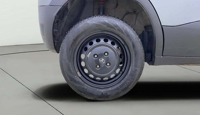 2023 Tata PUNCH PURE RHYTHM PACK MT, Petrol, Manual, 11,579 km, Right Rear Wheel