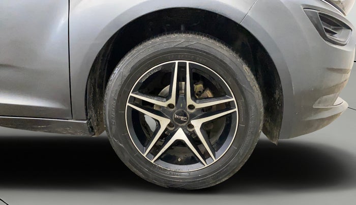 2020 Tata ALTROZ XM PETROL, Petrol, Manual, 63,444 km, Right Front Wheel