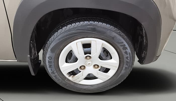 2019 Renault Kwid RXT 1.0 (O), Petrol, Manual, 42,522 km, Right Front Wheel