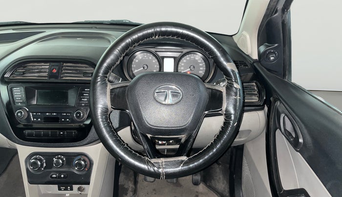 2017 Tata Tiago XT PETROL, CNG, Manual, 73,551 km, Steering Wheel Close Up