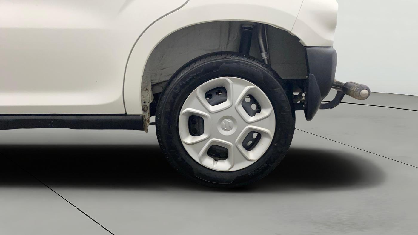2025 Maruti S PRESSO VXI S-CNG, CNG, Manual, 17,580 km, Left Rear Wheel