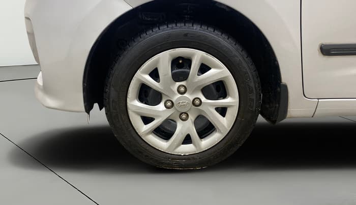 2017 Hyundai Grand i10 MAGNA 1.2 KAPPA VTVT, Petrol, Manual, 64,662 km, Left Front Wheel