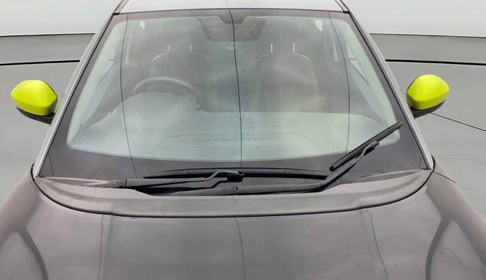 2018 Tata NEXON KRAZ MT PETROL, Petrol, Manual, 57,417 km, Front Windshield