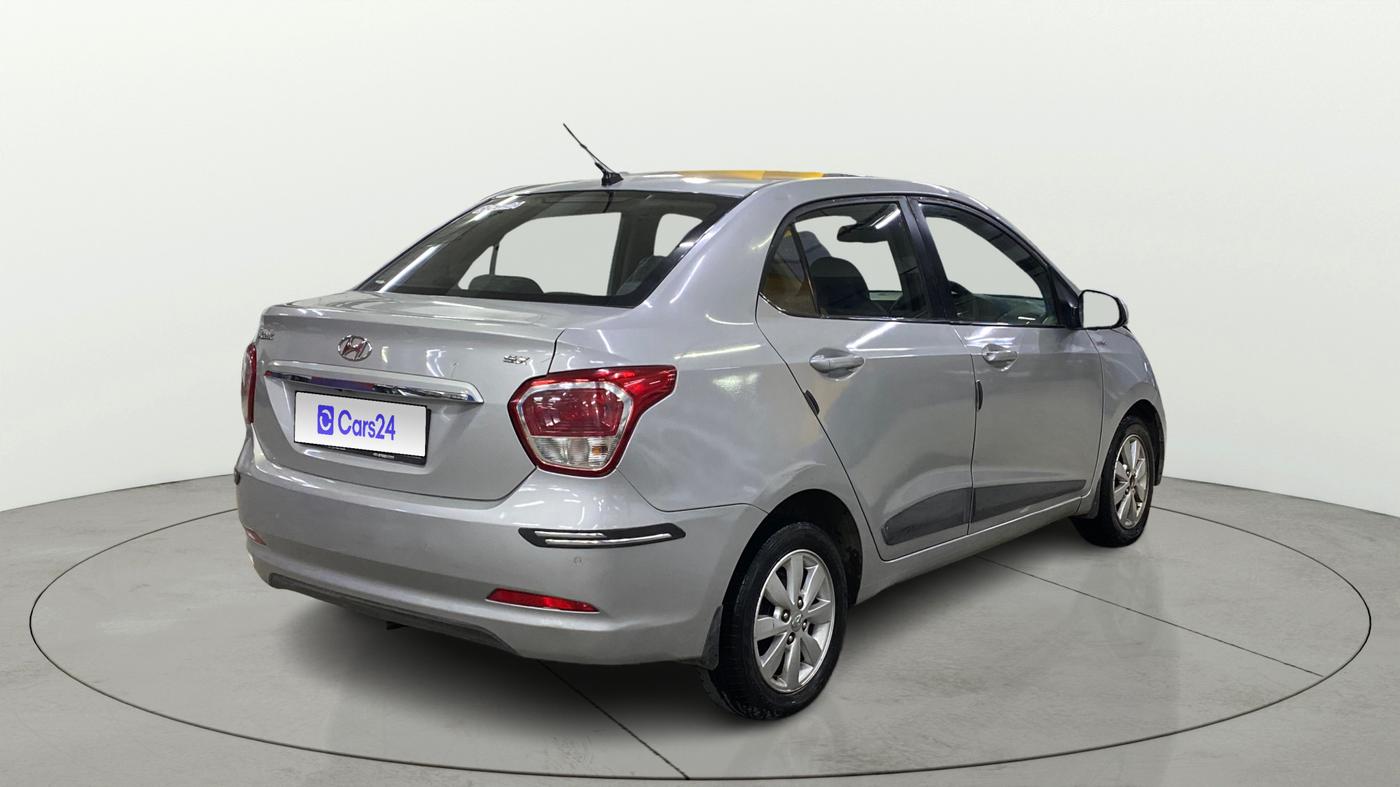 2016 Hyundai Xcent SX 1.2, CNG, Manual, 1,04,735 km, Right Back Diagonal