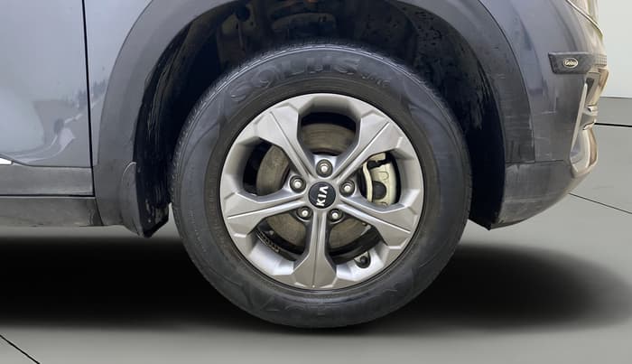 2020 KIA SELTOS HTK PLUS 1.5, Petrol, Manual, 35,046 km, Right Front Wheel