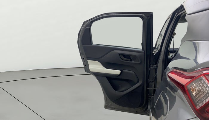 2022 Tata PUNCH ACCOMPLISHED MT, Petrol, Manual, 17,195 km, LHS Rear Door