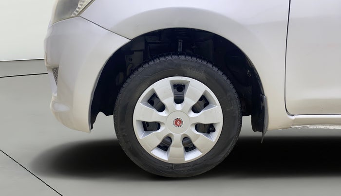 2015 Datsun Go T, Petrol, Manual, 1,22,106 km, Left Front Wheel