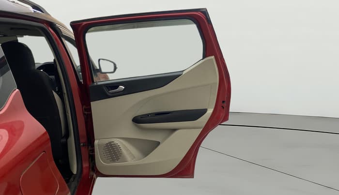 2020 Renault TRIBER RXZ AMT, Petrol, Automatic, 57,366 km, RHS Rear Door