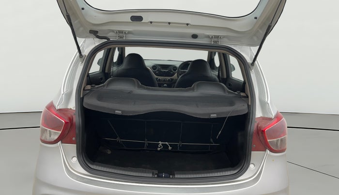 2018 Hyundai Grand i10 MAGNA 1.2 KAPPA VTVT, Petrol, Manual, 69,272 km, Boot Open Zoomed View