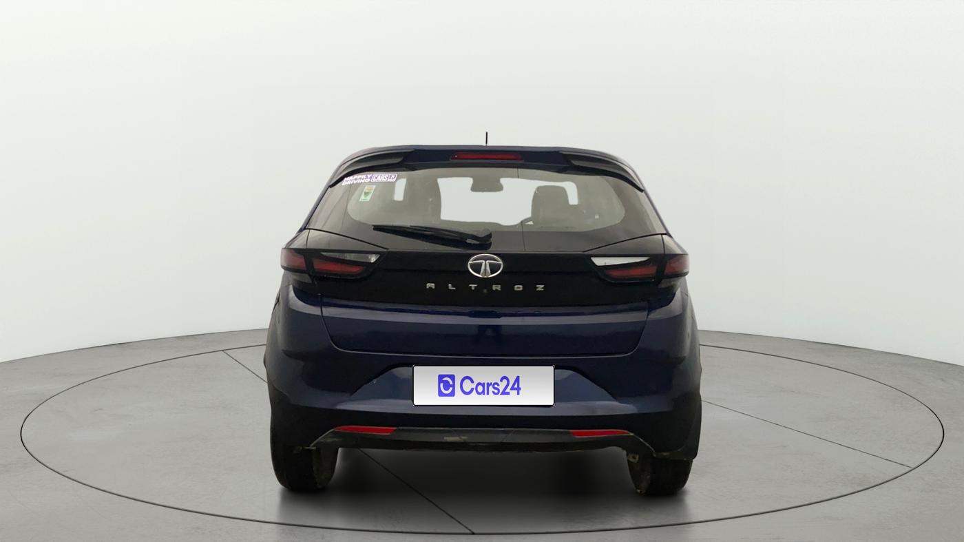 2022 Tata ALTROZ XZ DIESEL, Diesel, Manual, 72,495 km, Back/Rear