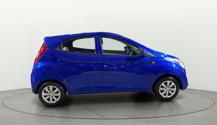 2013 Hyundai Eon SPORTZ, Petrol, Manual, 62,943 km, Right Side View