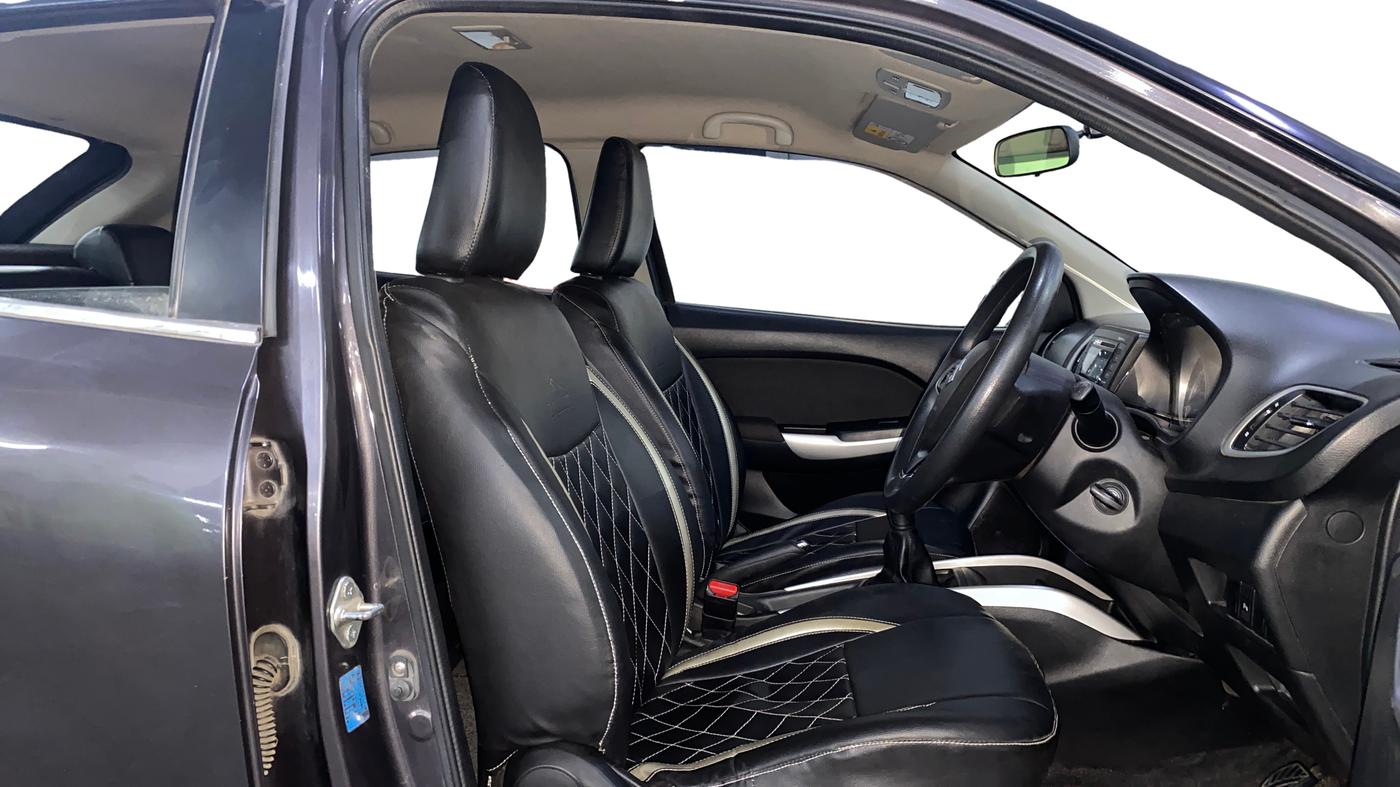 2017 Maruti Baleno DELTA PETROL 1.2, Petrol, Manual, 57,452 km, Right Side Front Door Cabin