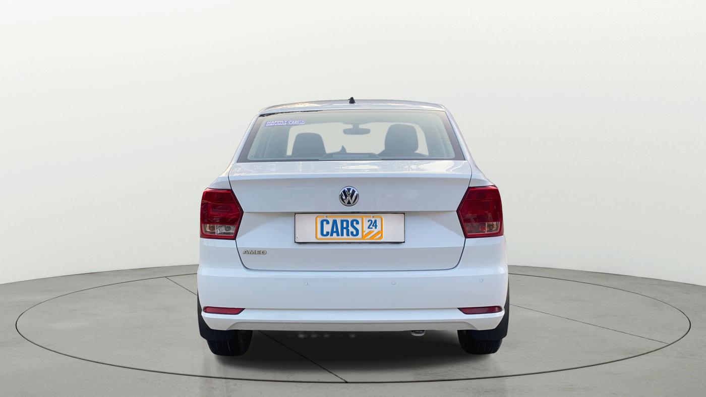 2016 Volkswagen Ameo HIGHLINE1.2L, Petrol, Manual, 53,817 km, Back/Rear