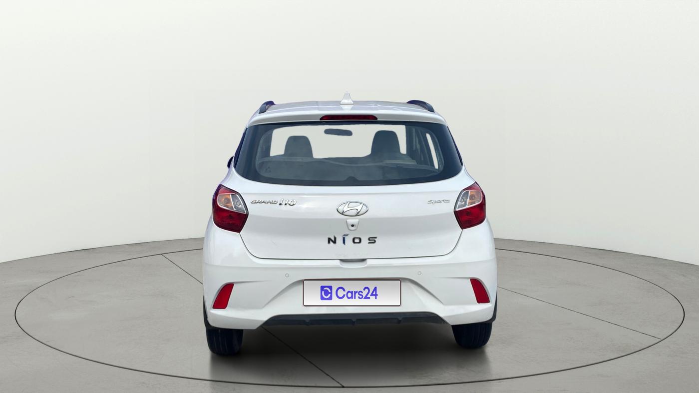 2020 Hyundai GRAND I10 NIOS SPORTZ 1.2 KAPPA VTVT, Petrol, Manual, 26,206 km, Back/Rear