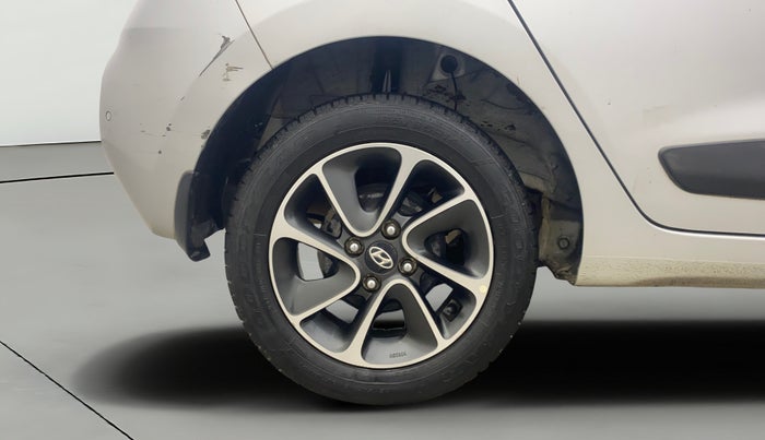 2018 Hyundai Grand i10 SPORTZ AT 1.2 KAPPA VTVT, Petrol, Automatic, 40,043 km, Right Rear Wheel