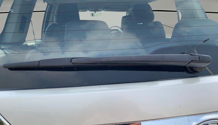 2017 Tata Hexa XTA 4X2 6 STR, Diesel, Automatic, 57,257 km, Rear Wiper