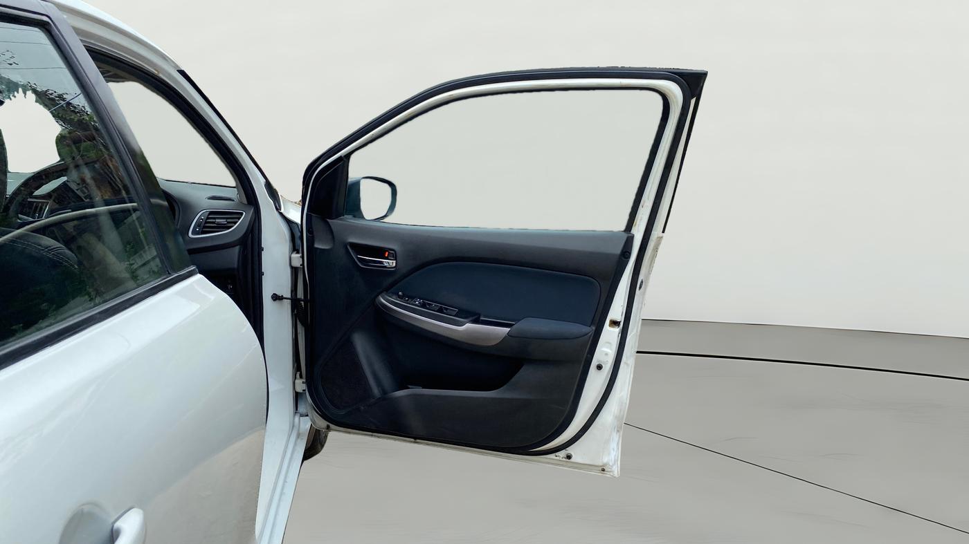 2021 Maruti Baleno DELTA PETROL 1.2, Petrol, Manual, 60,928 km, RHS Front Door