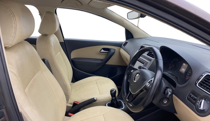 2016 Volkswagen Ameo HIGHLINE1.2L, Petrol, Manual, 64,064 km, Right Side Front Door Cabin