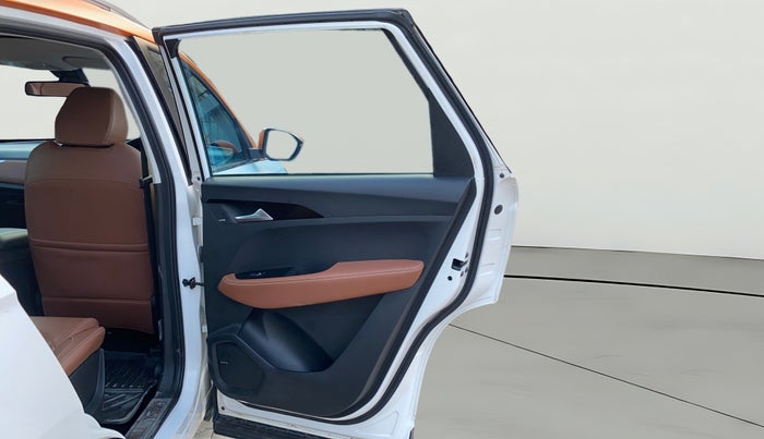 2021 MG HECTOR PLUS SHARP 1.5 PETROL TURBO DCT 6-STR, Petrol, Automatic, 48,202 km, RHS Rear Door