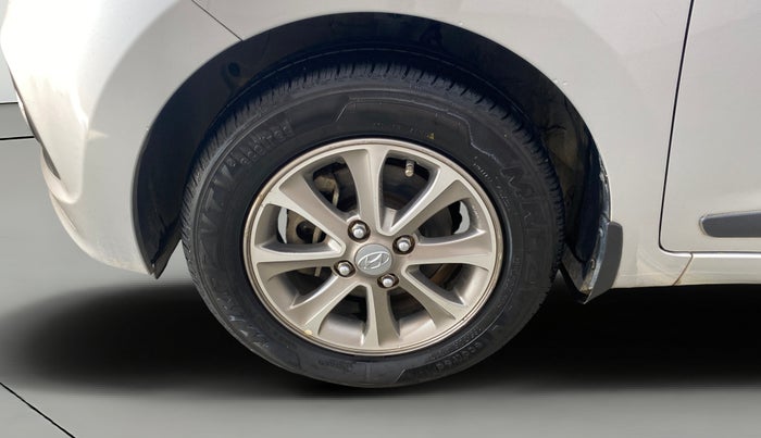 2016 Hyundai Grand i10 ASTA (O) 1.2 KAPPA VTVT, Petrol, Manual, 42,365 km, Left Front Wheel