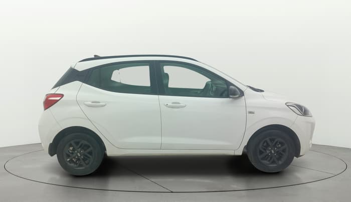2022 Hyundai GRAND I10 NIOS SPORTZ AMT 1.2 KAPPA VTVT, Petrol, Automatic, 33,008 km, Right Side View