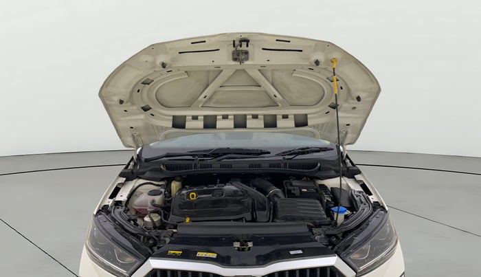 2022 Skoda SLAVIA STYLE 1.5L TSI DSG, Petrol, Automatic, 44,103 km, Open Bonet