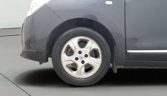 2015 Renault Lodgy 110 PS RXZ, Diesel, Manual, 89,791 km, Left Front Wheel