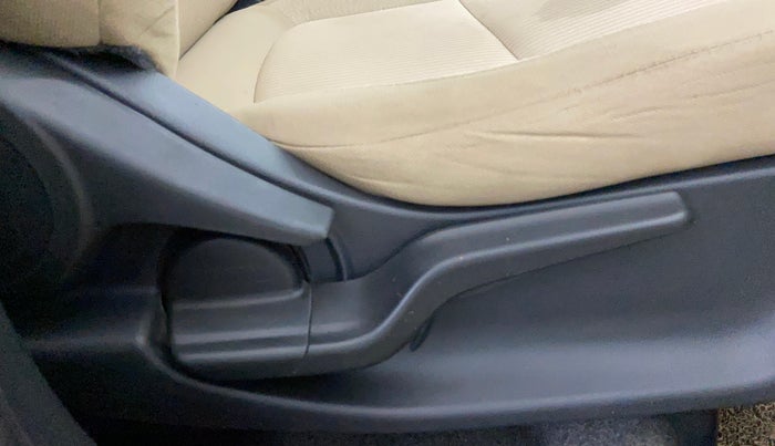 2020 Honda Amaze 1.2L I-VTEC S, Petrol, Manual, 53,375 km, Driver Side Adjustment Panel