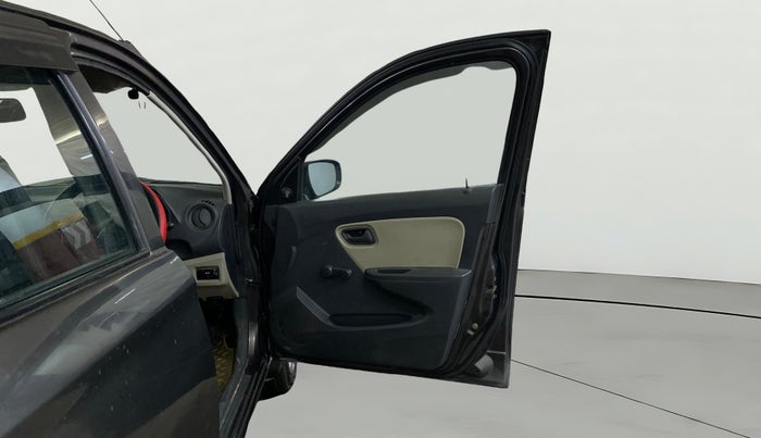 2019 Maruti Alto K10 LXI CNG, CNG, Manual, 40,332 km, RHS Front Door