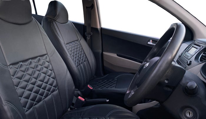 2014 Hyundai Xcent S (O) 1.2, Petrol, Manual, 92,246 km, Right Side Front Door Cabin