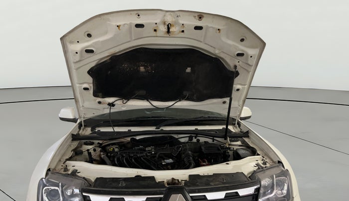 2021 Renault Duster RXS 1.5 PETROL MT, Petrol, Manual, 52,200 km, Open Bonet