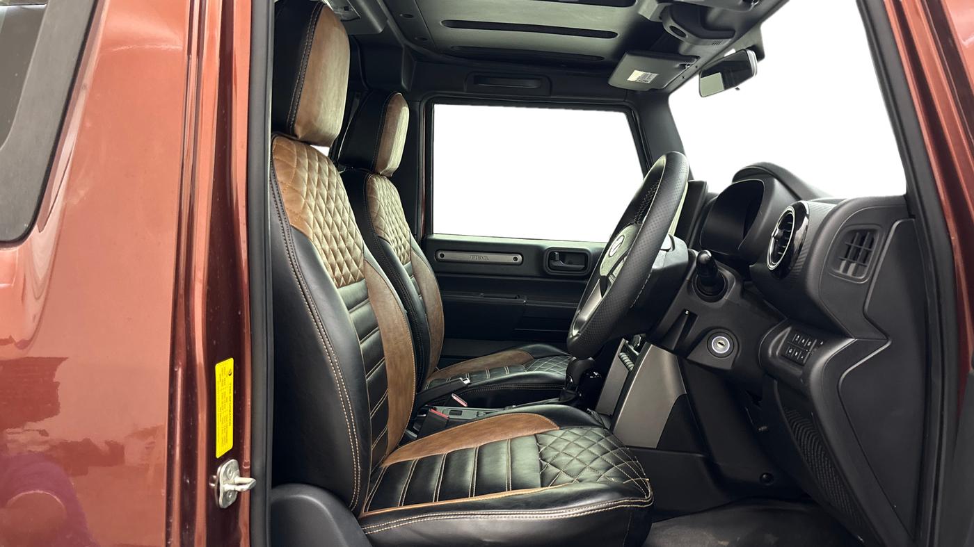 2021 Mahindra Thar LX PETROL HT 4WD AT, Petrol, Automatic, 49,050 km, Right Side Front Door Cabin