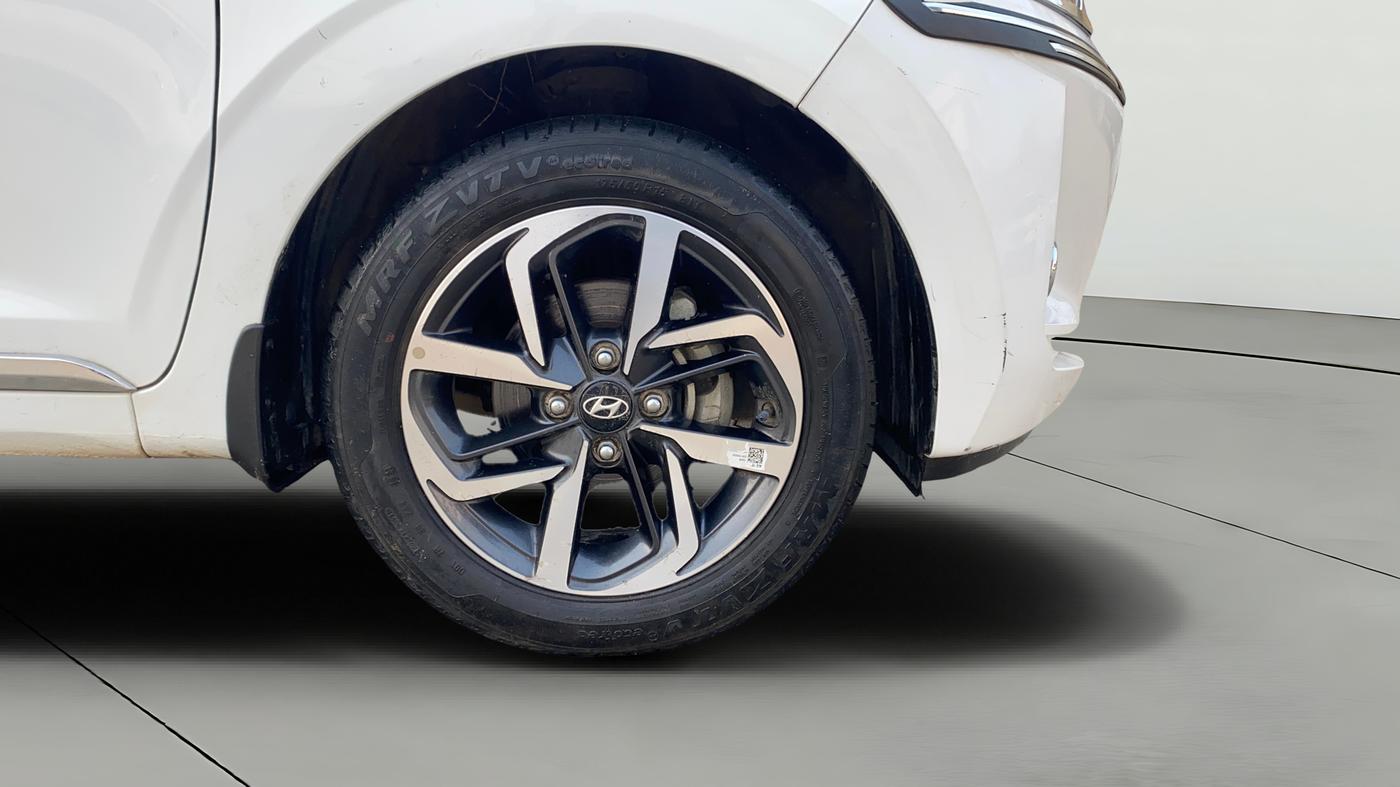 2022 Hyundai GRAND I10 NIOS ASTA AMT 1.2 KAPPA VTVT, Petrol, Automatic, 6,988 km, Right Front Wheel