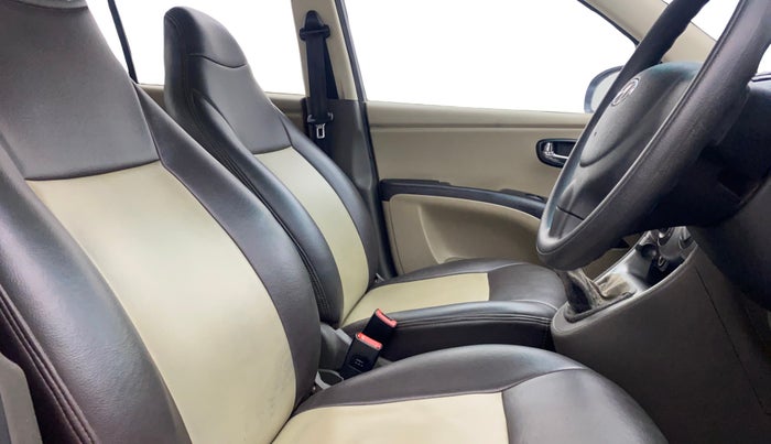 2012 Hyundai i10 SPORTZ 1.2, Petrol, Manual, 53,430 km, Right Side Front Door Cabin